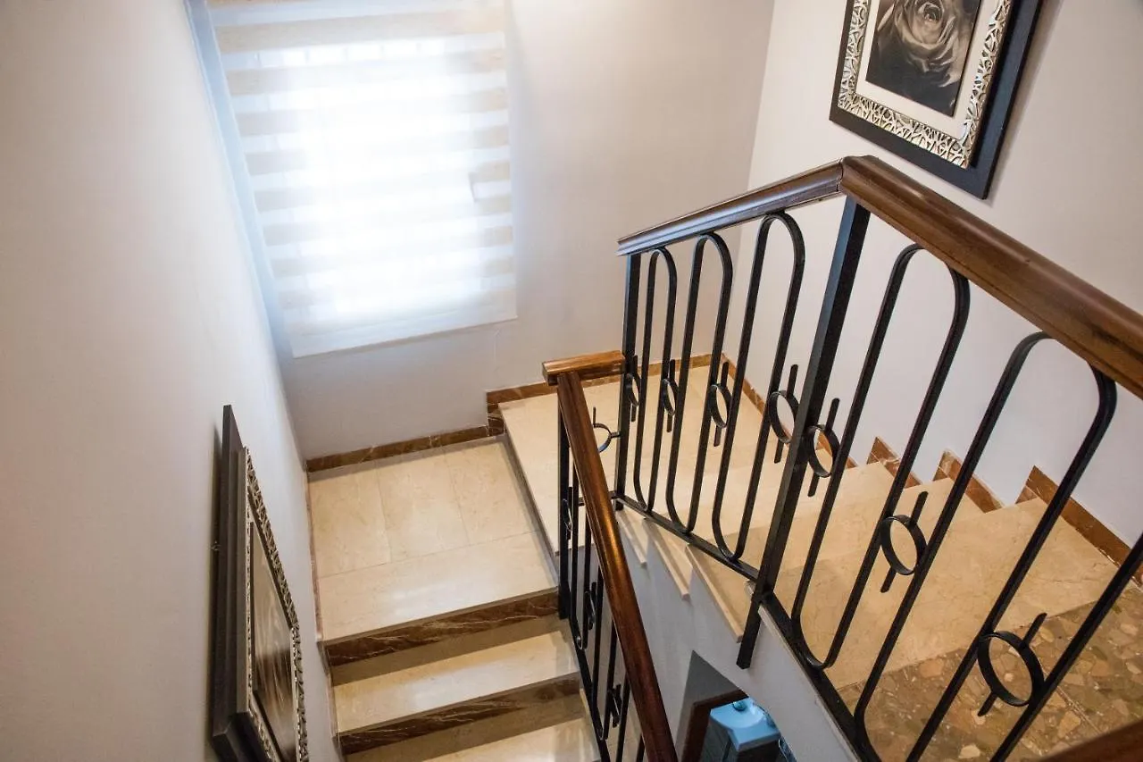 Elmiradordelasmurallas Baeza Holiday home